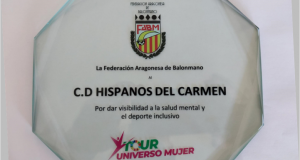 RECONOCIMIENTO AL EQUIPO HISPANOS DE CARMEN